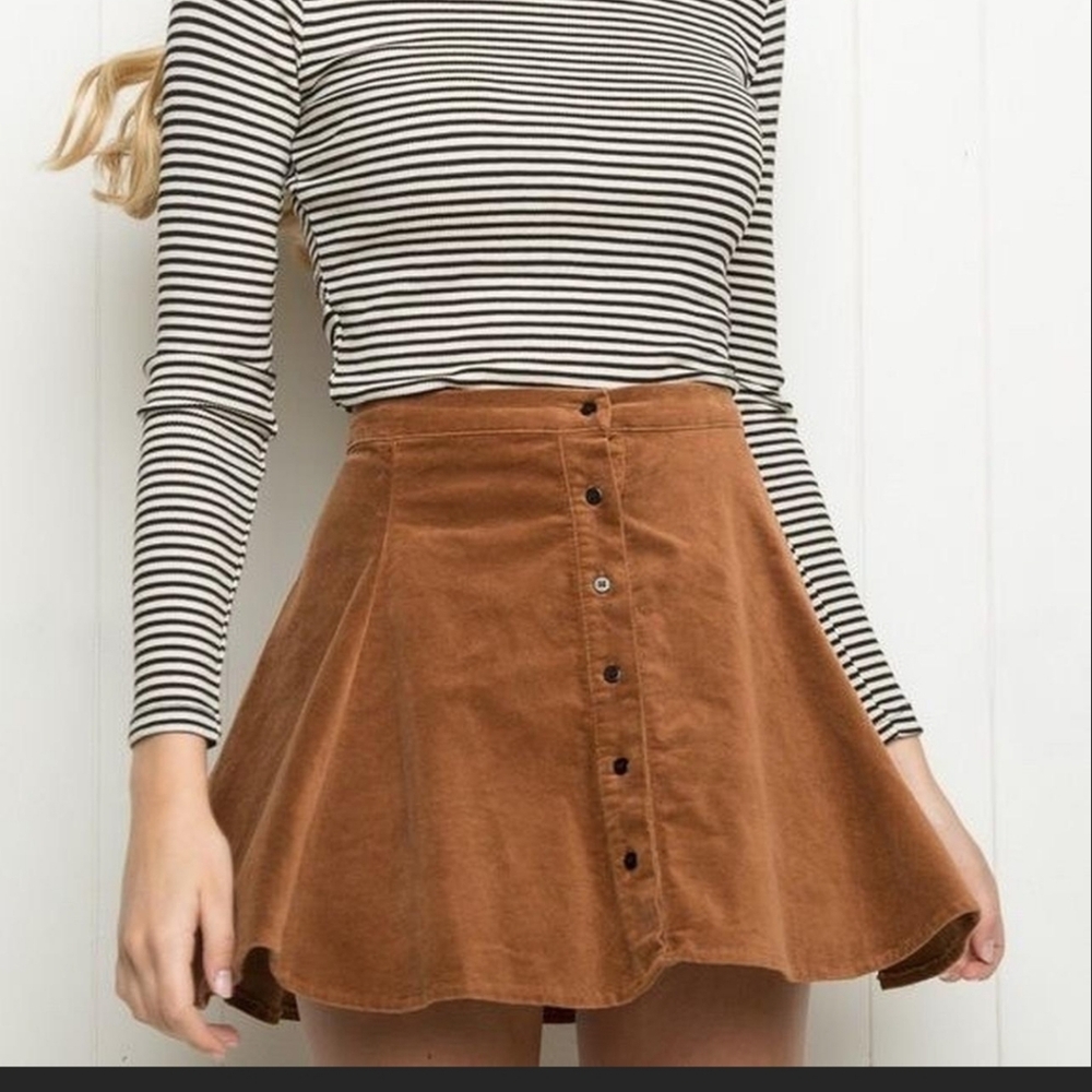 Brandy Melville Tan Skater Skirt